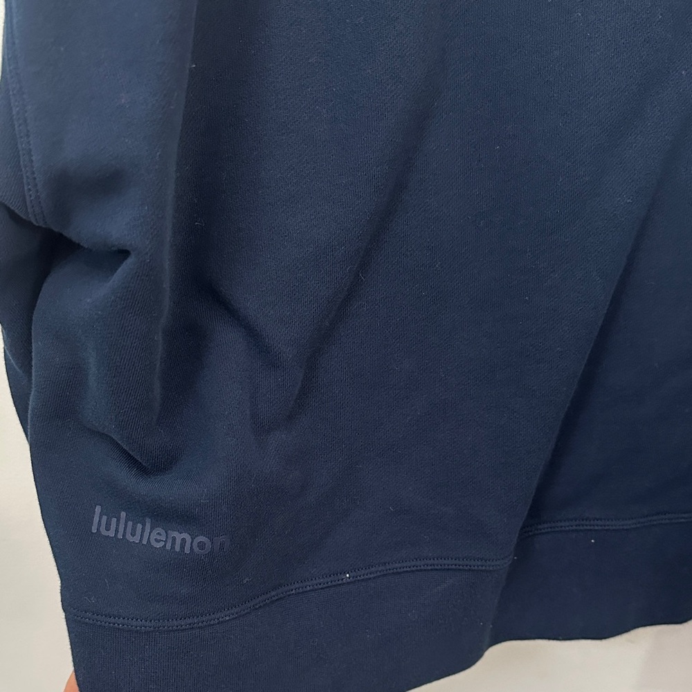 Lululemon Perfectly Oversized Cropped Crew Sweatshirt Size 12 Navy - Picture 3 of 5
